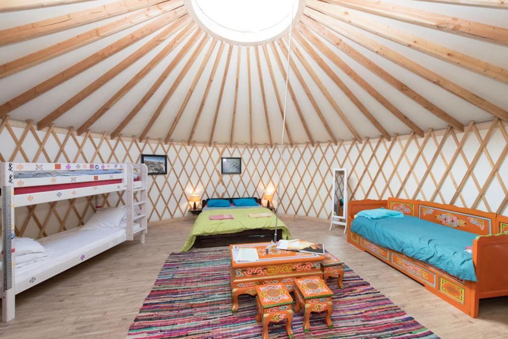 Eco-Hotel Et Yourtes Du Mercantour غيوم المظهر الخارجي الصورة