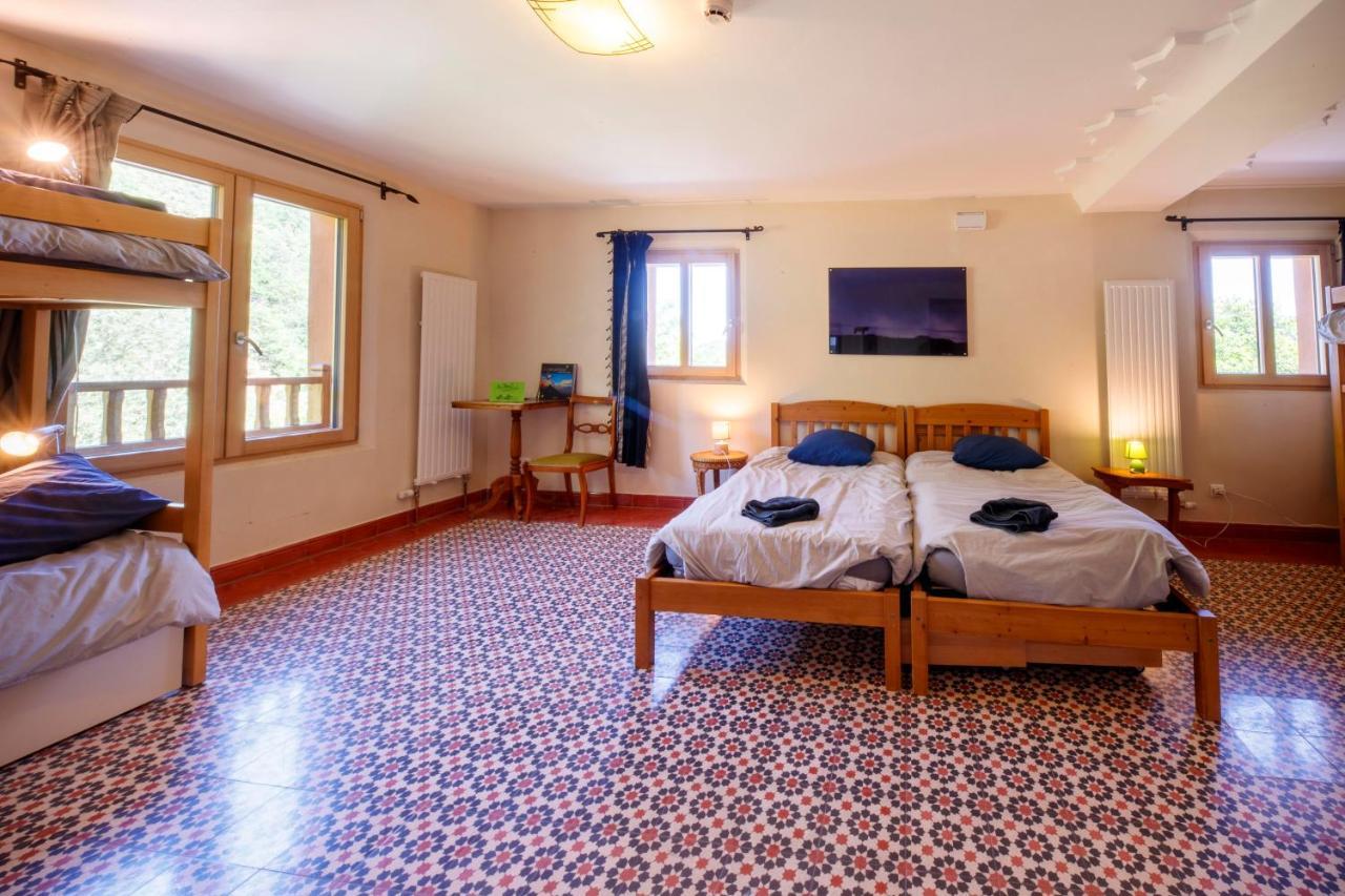 Eco-Hotel Et Yourtes Du Mercantour غيوم المظهر الخارجي الصورة